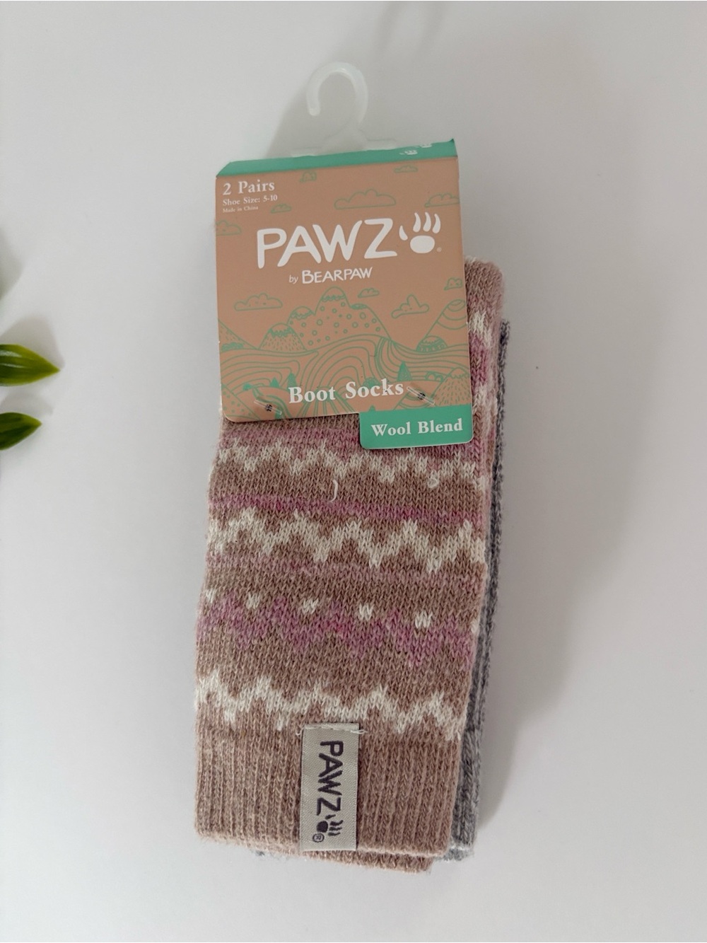 NWT paws wool blend boot socks